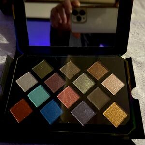 Fenty Beauty Galaxy Palette By Rihanna